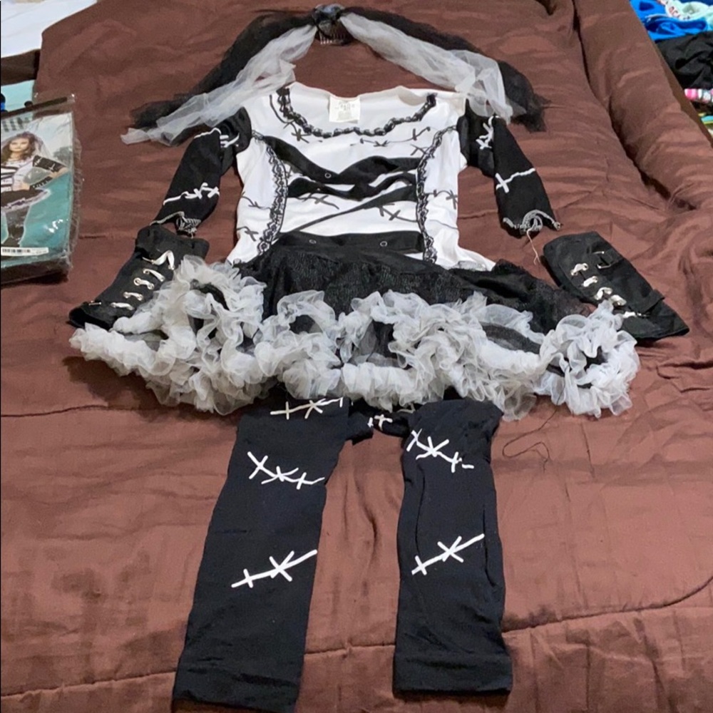 Spirit of Halloween Brand. EUC!